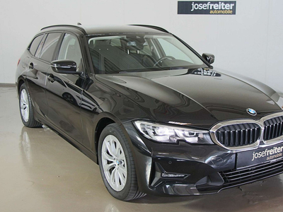 BMW 320 d xDrive Touring 48 V Mild-Hybrid-Technologi...