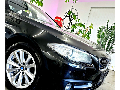 BMW 530 Allrad! - Head Up- Navi- Standheiz- Xenon- Sit