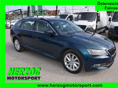 Skoda Superb Kombi 2,0 TDI Style DSG VIRTUAL Xenon ACC Navi