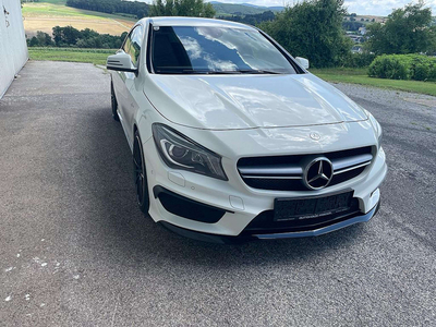 Mercedes-Benz CLA 4MATIC Aut.