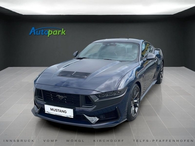 Ford Mustang Dark Horse Fastback