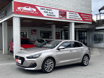 Hyundai i30 Fastback 1,0 T-GDi Premium *Rü.Kamera, LED, Navi*