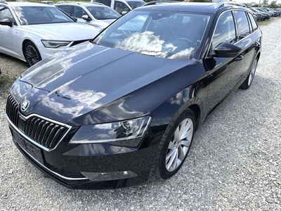 Skoda Superb Style 2.0 TDI DSG; Xenon,PANO, AHV, Virtual