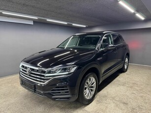 VW Touareg Elegance 4Motion