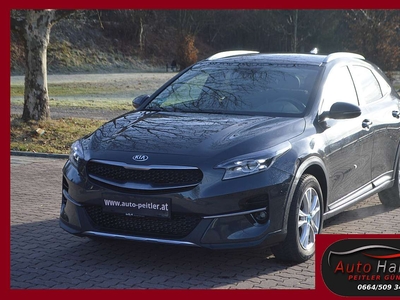 Kia XCeed 1,5 TGDI GPF Silber+NAVI+LED+PDC+SHZ+TEL+