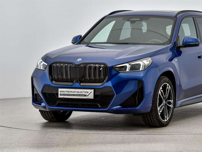 BMW iX1 xDrive30