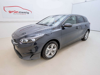 KIA Ceed Vorführwagen, Elektro/Benzin (Hybrid), Grau, Niederösterreich, ID 890423