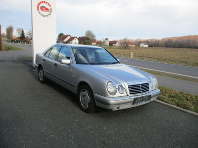 Mercedes E-Klasse Gebrauchtwagen, Benzin, Silber, Steiermark, ID 1137561