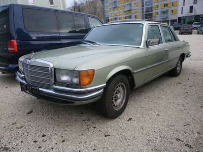 Mercedes-Benz 450 SE Automatik