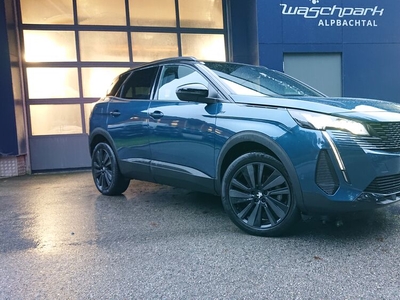 Peugeot 3008 GT Blue HDI 130 Black Pack