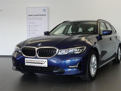 BMW 320d xDrive Advantage