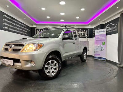 Toyota Hilux 2,5 X-tra Cab Country 4WD-D-4D 120 *1.BESITZ*