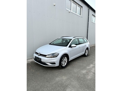 VW Golf Comfortline BMT*ACC*AHK*NAVI*XENON