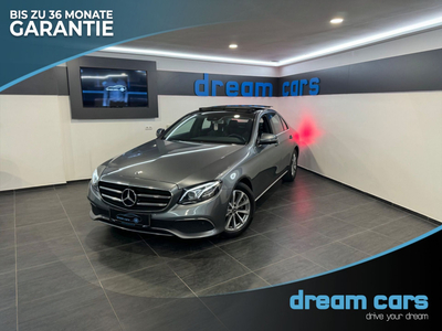 Mercedes-Benz E 220 d Aut. / PANO / WIDESCREEN / AMBIENTE / elektr. SITZE /