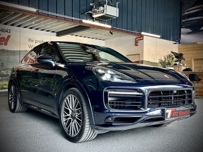 Porsche Cayenne E-Hybrid ''Sportpaket ''Porsche Approved''