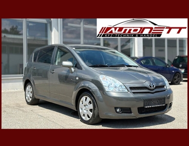 Toyota Corolla 2.2 D-4D Luna *7Sitzer