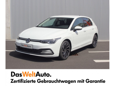 VW Golf Style eHybrid DSG