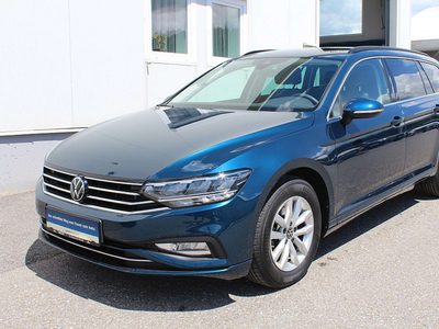 VW Passat Business 2,0 SCR TDI DSG LED AHK NAVI APP Conne...