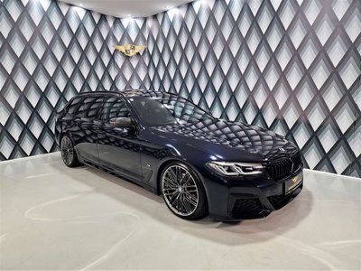 BMW 520 d M-PAKET // LCI //FACELIFT//PANO//MEGA OPTIK//