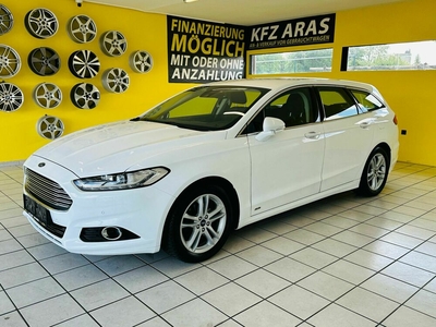 Ford Mondeo AWD Titanium 4x4 1.Besitz/Keyless-Go/Xenon