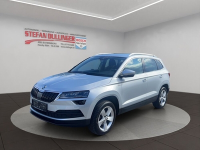 Skoda Karoq Ambition Limited NAVI*PDC*Klimaaut*SHZ vo.&h