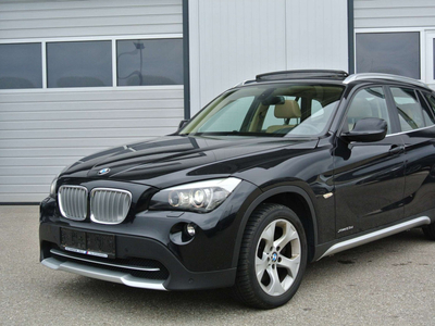 BMW X1 xDrive 23d * LEDER * GLASDACH * XENON * NAVI