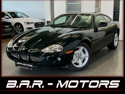 Jaguar XK8 4.0 V8 *LIEBHABER-FAHRZEUG*VOLLE-HISTORIE*