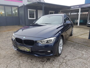 BMW 318d Limousine F 30 // LED / Navi / PDC //