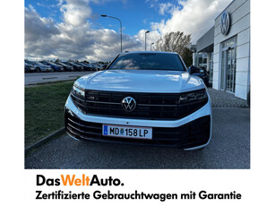 VW Touareg R eHybrid TSI 4MOTION