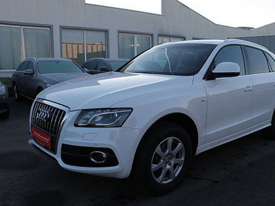 Audi Q5 2,0 TDI quattro DPF * Sline ***