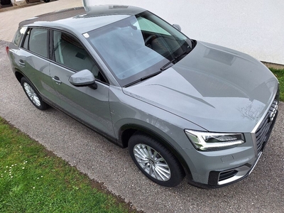 Audi Q2 30 TFSI design*Gratis Zustellung*