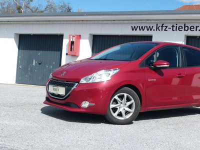 Peugeot 208 Active 1,2 VTi 82 *1.BESITZ*TEMPOMAT*