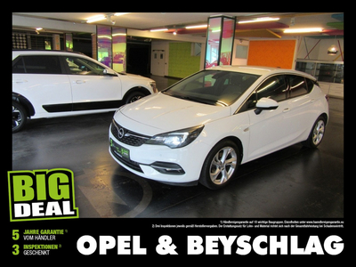 Opel Astra Elegance 1.2