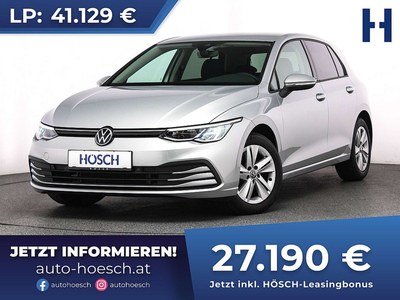 VW Golf 2.0 TDI Life Aut. NAV STHZG ACC KAMERA