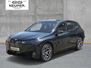 BMW iX xDrive40