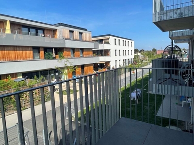 Provisionsfrei! Gartenhaus22_2 Zimmer Wohnung mit Balkon zu vermieten! T11