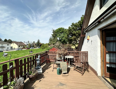 Einfamilienhaus mit viel Freiflächen und Platz für Ihre Familie ab sofort zur Miete!