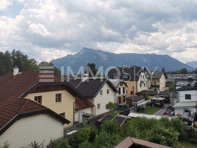 WOHNJUWEL MIT AUSBLICK - und eigenem Garten!