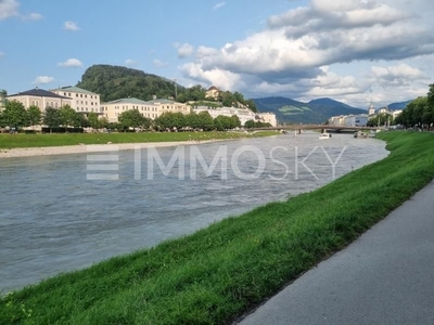 Goldstück im Herzen von Salzburg mit Salzach Blick