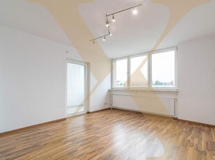 Gemütliche 1-Zimmer-Wohnung samt Loggia & voll ausgestatteter Einbauküche in Linz zu vermieten!