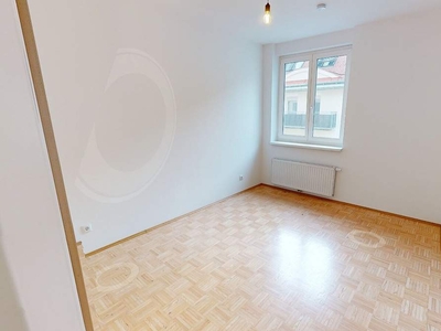 ERSTBEZUG NACH SANIERUNG! TOP Stadtwohnung in zentraler Lage in Graz: 41 m² & 2 Zimmer & neue Küche! Gleich anfragen und begeistern lassen! PROVISIONSFREI!