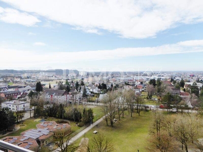 Preiswertes Eigenheim für die Jungfamilie - Loggia mit Fernblick