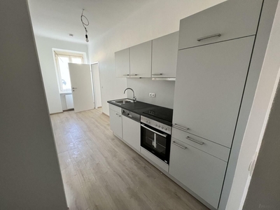 Eggenberg, Kernsanierte Wohnung mit 2 Zimmer, Küche, Keller - Top 10 - ab 01.01.2024