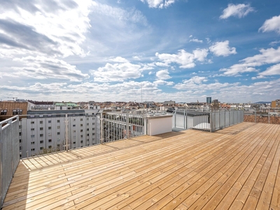 ++NEW++ High-quality 5-room penthouse FIRST TIME OCCUPANCY with approx. 70m² terrace!