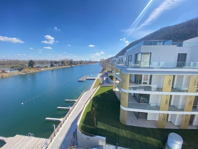 PRIVATSTRAND - GROSSZÜGIGER ERSTBEZUG mit LOGGIA + SPA + FITNESS + GARAGE 1190 Wien