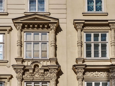 Wohnen im Altbauambiente zwischen Schlossquadrat und Naschmarkt