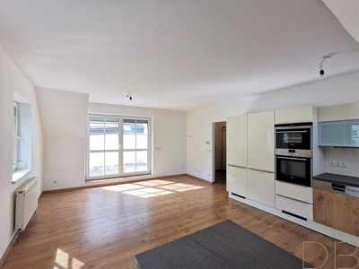 DB IMMOBILIEN | 3 Zimmer-Dachgeschosswohnung mit Terrasse an der Wiener Stadtgrenze !!!