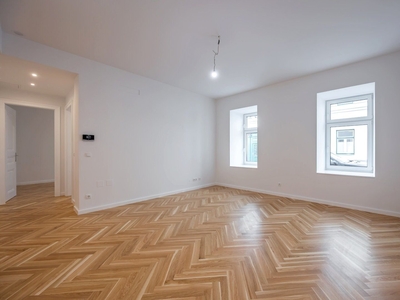 ++NEU++ Premium 2,5-Zimmer EG-ALTBAU-ERSTBEZUG! guter Grundriss!