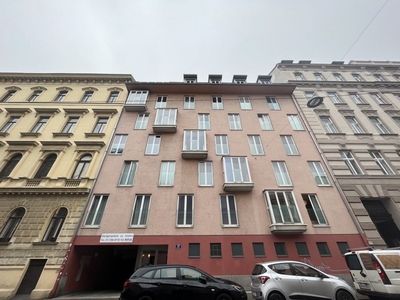 2 Zimmer Balkonwohnung im 7. Bezirk mit Süd-Balkon