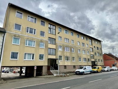 4 ZIMMER NEUBAUWOHNUNG MIT LOGGIA IN DER NÄHE VON SCHNELLBAHN-STATION